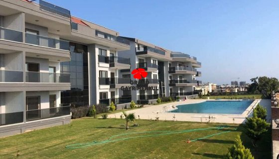 ALTINKUMA YAKIN HAVUZLU SİTEDE DENİZ MANZARALI SATILIK DUBLEKS